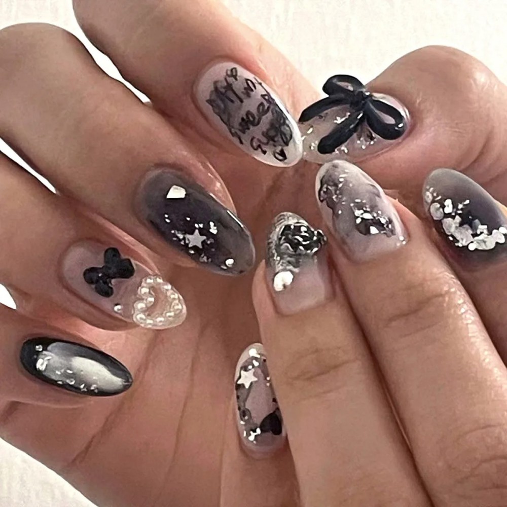 24 faux ongles adhésifs amande - Press On Nail Set avis et prix